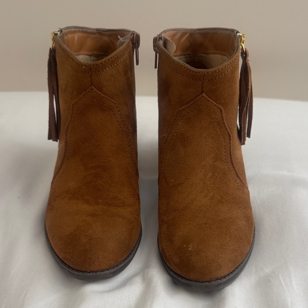 Soda Chestnut Suede Tassel Ankle Boots